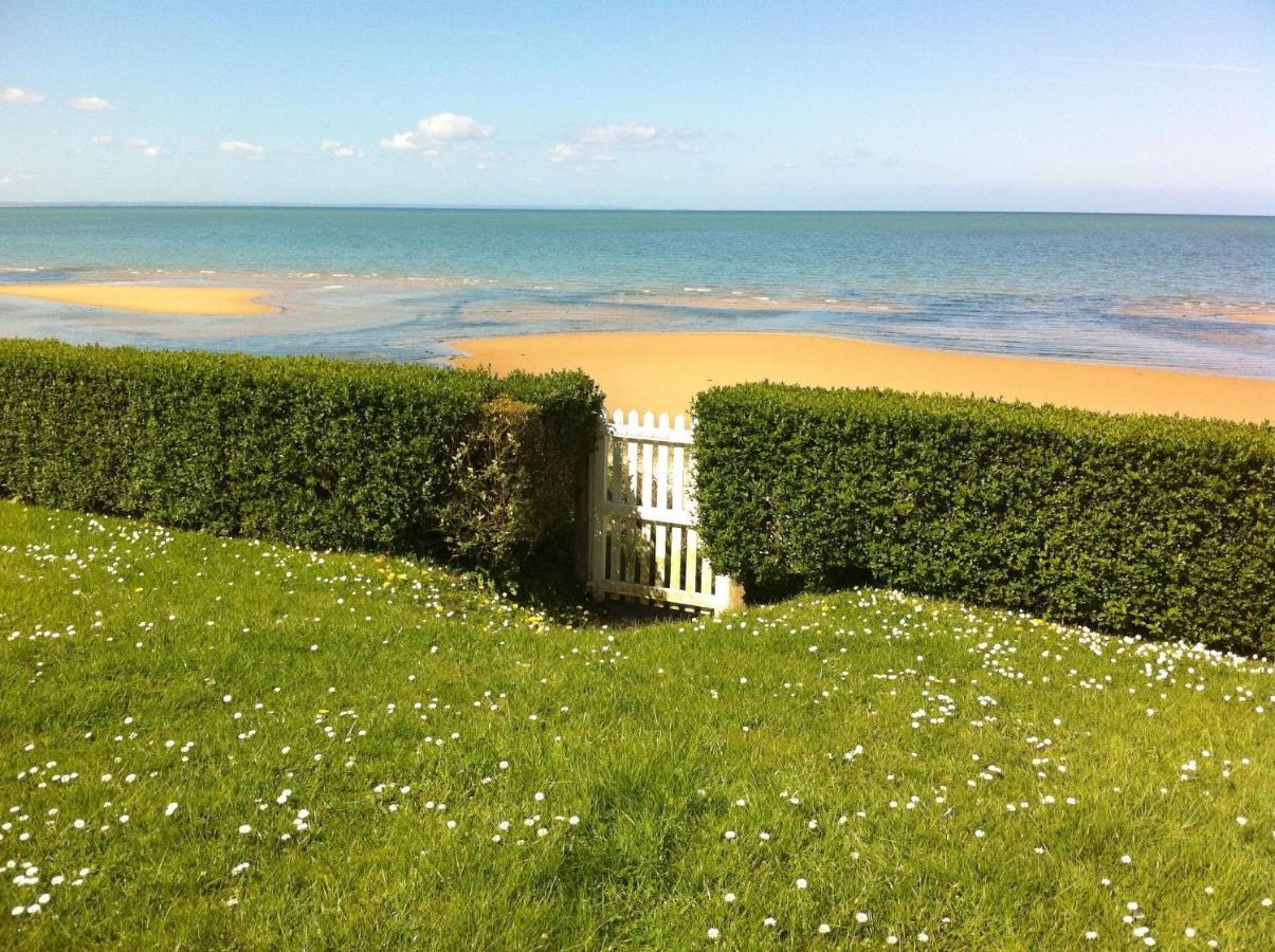 Chambres D'Hotes Les 4 Vents Pointe Du Hoc - Landing Beaches Grandcamp-Maisy Rom bilde